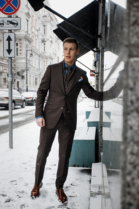 костюм “Brown Stripe”