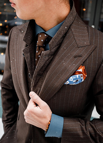 костюм “Brown Stripe”