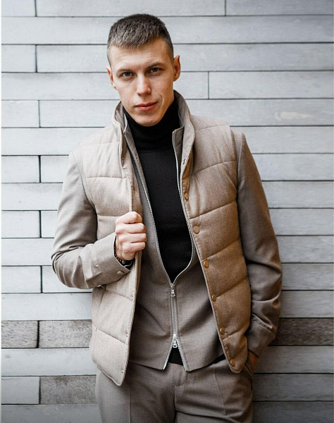 Стеганые жилеты