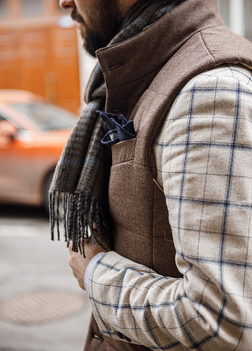 Жилет “Aston Light Brown”