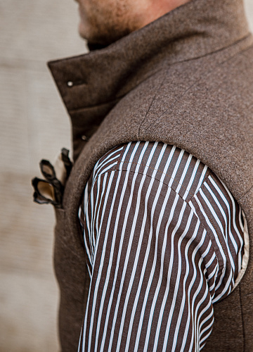 Жилет “Aston Brown”