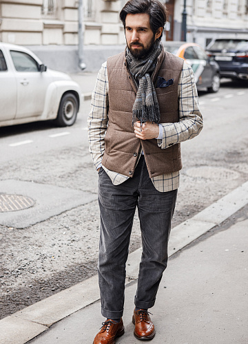 Жилет “Aston Light Brown”